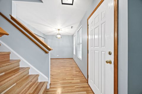 Tiny photo for 568 Four Seasons Boulevard, Aurora, IL 60504 (MLS # 12609364)