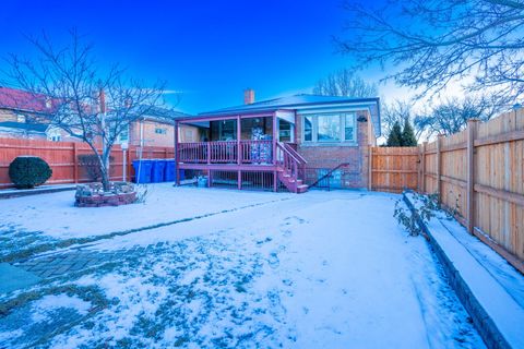 Tiny photo for 5758 W 64th Place, Chicago, IL 60638 (MLS # 12552472)
