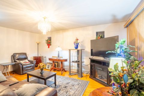 Tiny photo for 5758 W 64th Place, Chicago, IL 60638 (MLS # 12552472)