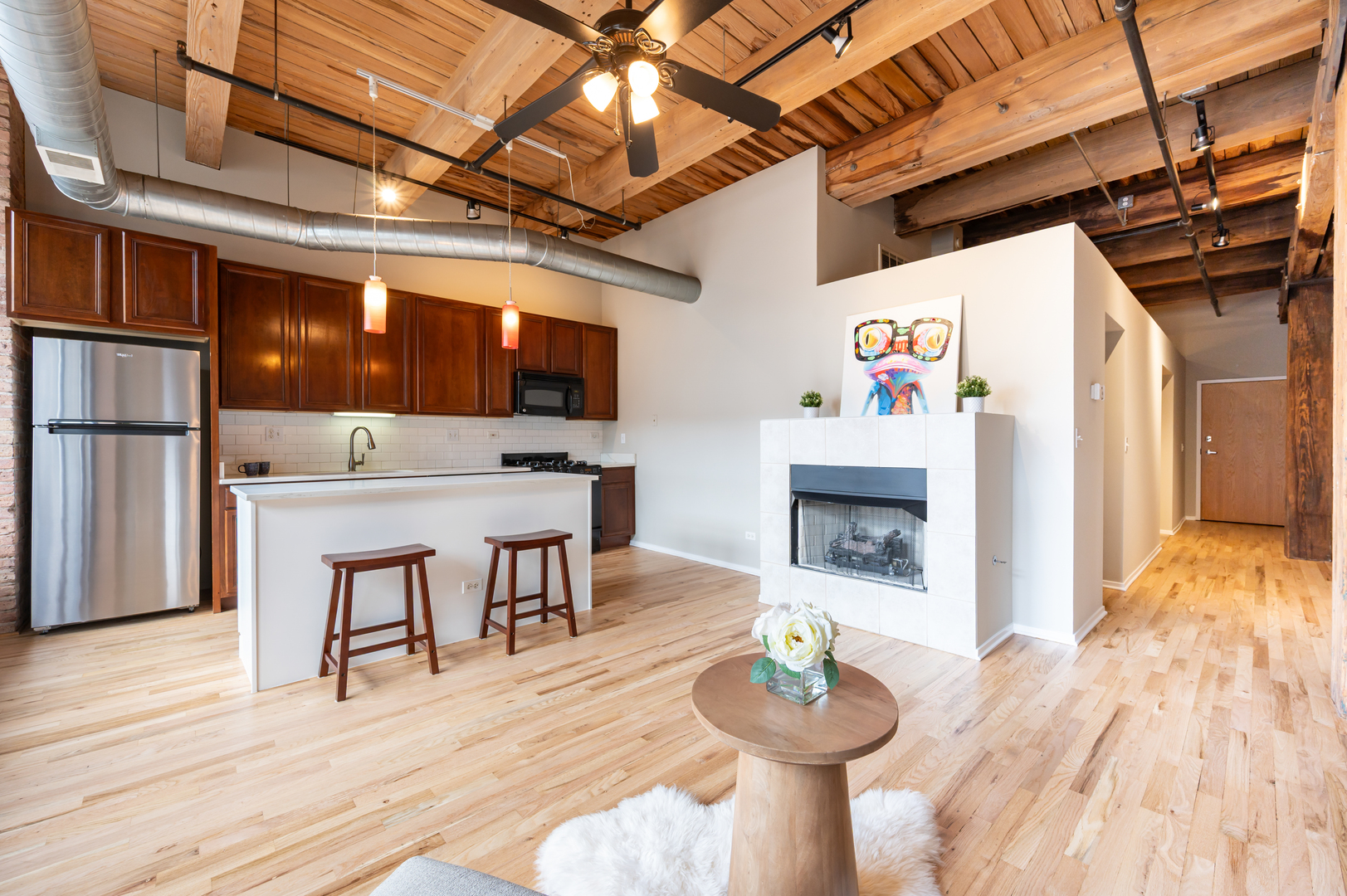 625 W Jackson Boulevard 406