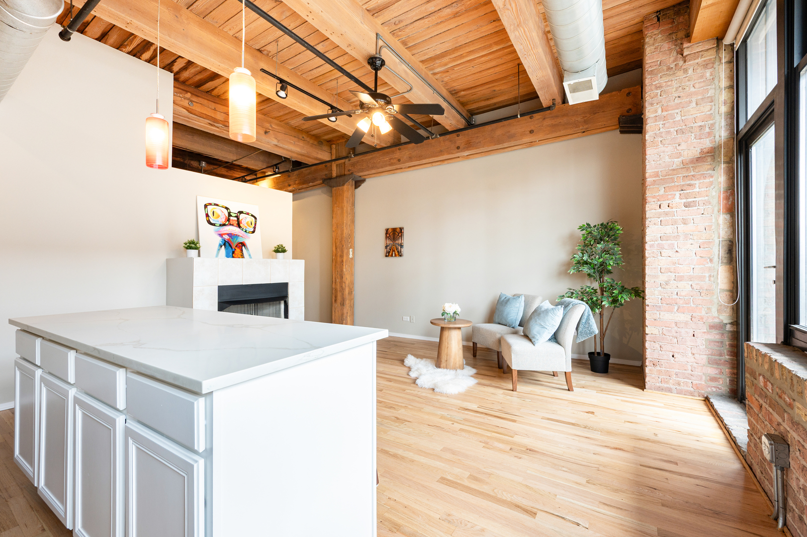 625 W Jackson Boulevard 406