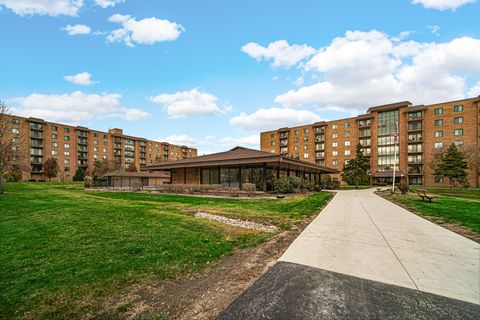 Tiny photo for Mount Prospect, IL 60056 (MLS # 12519240)