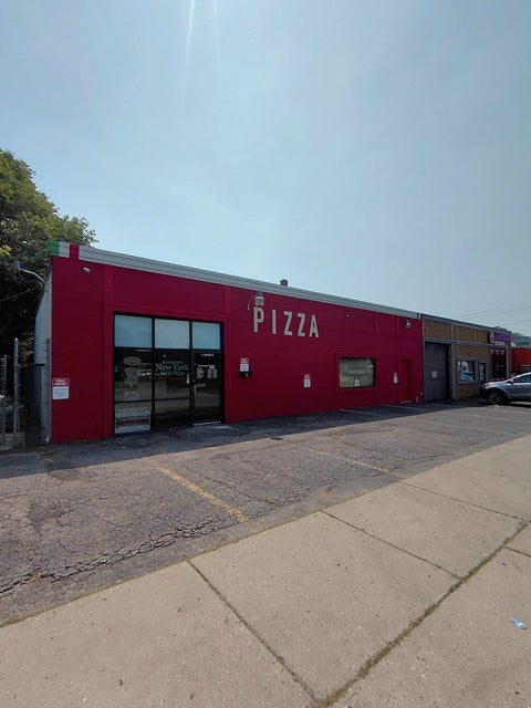 Photo of 7-11 N Elmwood Drive N, Aurora, IL 60506 (MLS # 12708575)