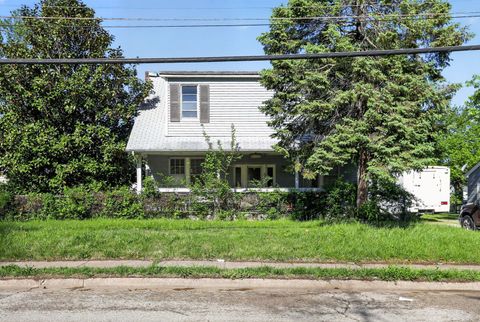 Tiny photo for 629 Royal Heights Road, Belleville, IL 62226 (MLS # 12625359)