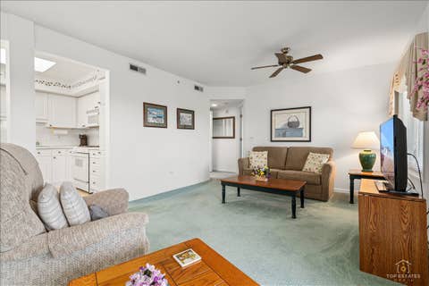 Tiny photo for 740 Creekside Drive #509, Mount Prospect, IL 60056 (MLS # 12707703)