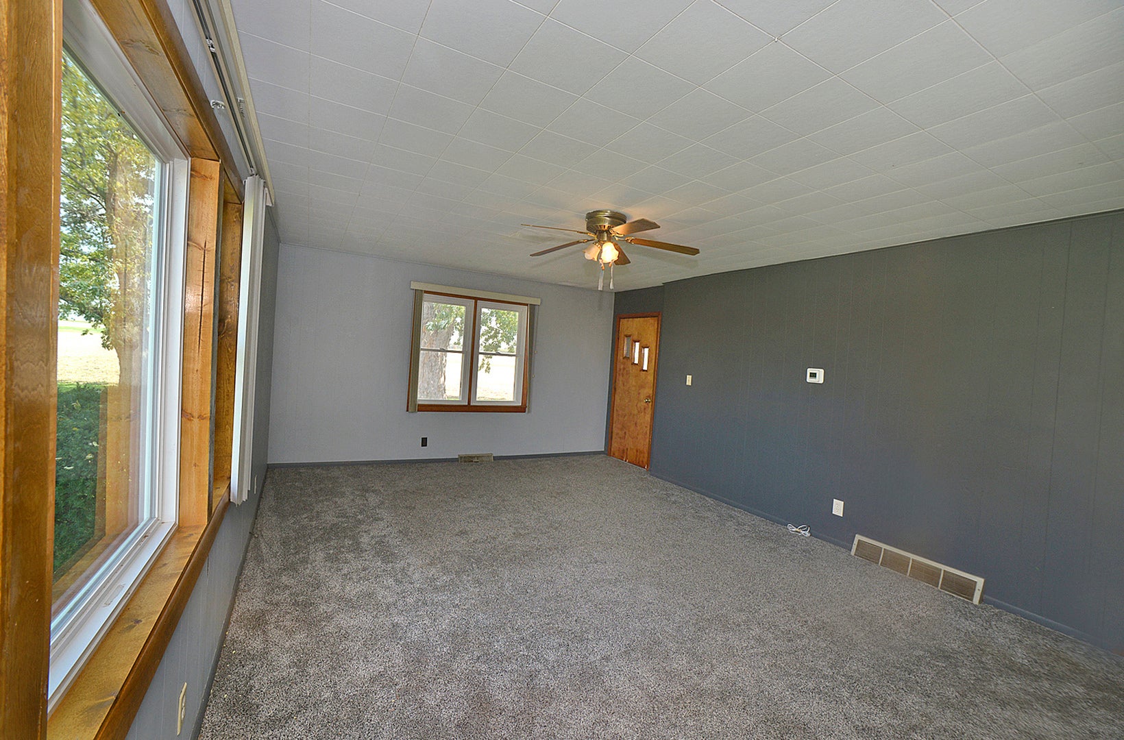 1752 N 2350th Road