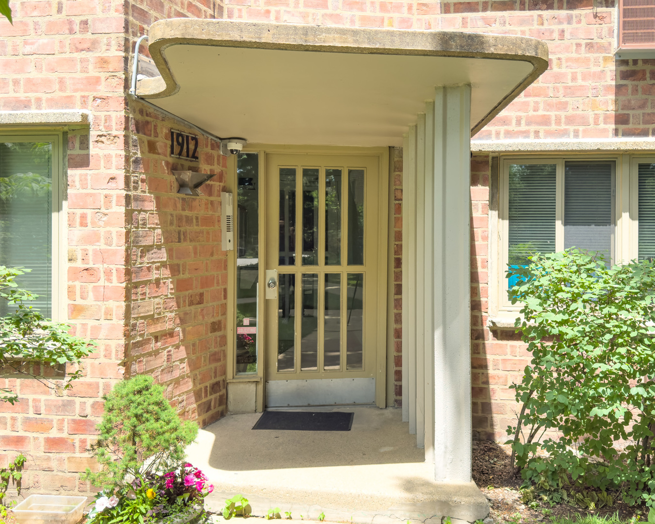 1912 W HOOD Avenue 1B