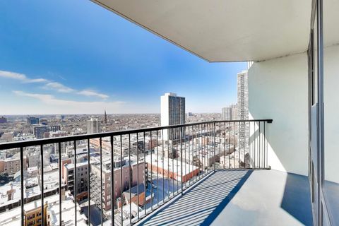 Tiny photo for 1560 N Sandburg Terrace #2411J, Chicago, IL 60610 (MLS # 12632926)