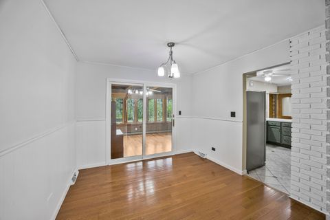 Tiny photo for 5514 N 13000 E Road, Momence, IL 60954 (MLS # 12598034)