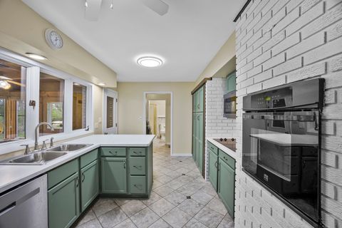 Tiny photo for 5514 N 13000 E Road, Momence, IL 60954 (MLS # 12598034)