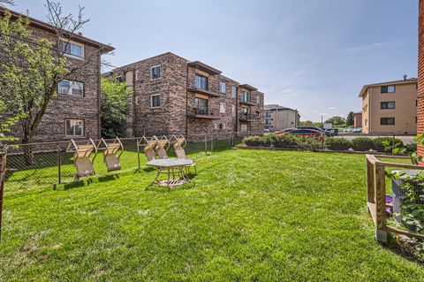 A home in Oak Lawn