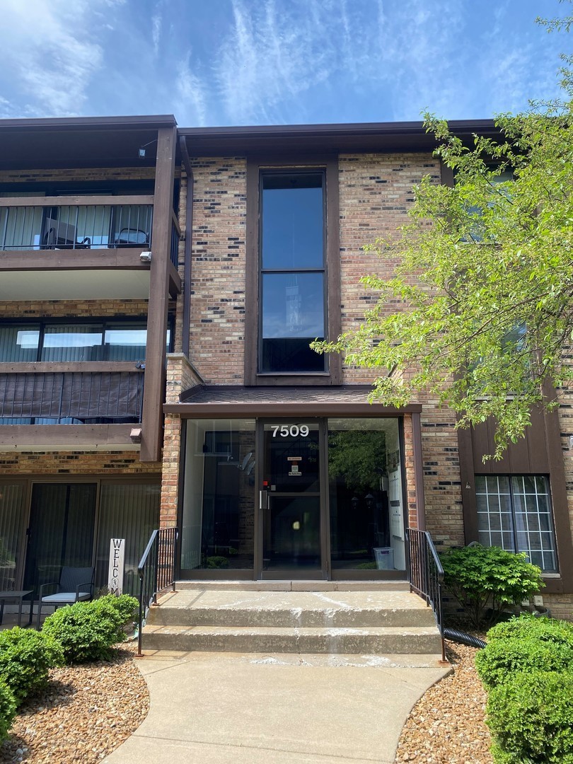 7509 175th Street 233