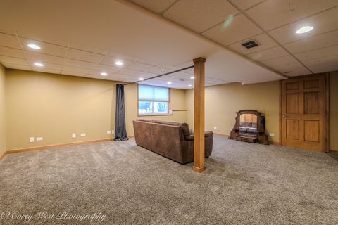 Tiny photo for 3049 Renard Lane, St. Charles, IL 60175 (MLS # 12593563)