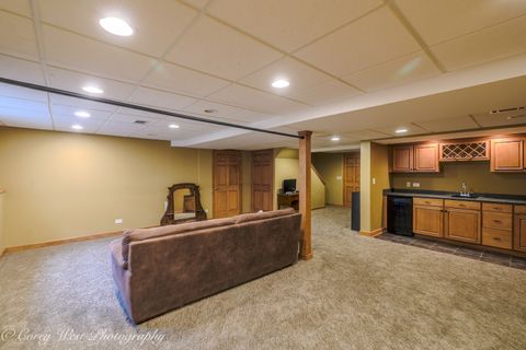 Tiny photo for 3049 Renard Lane, St. Charles, IL 60175 (MLS # 12593563)