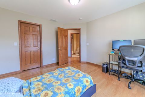 Tiny photo for 3049 Renard Lane, St. Charles, IL 60175 (MLS # 12593563)