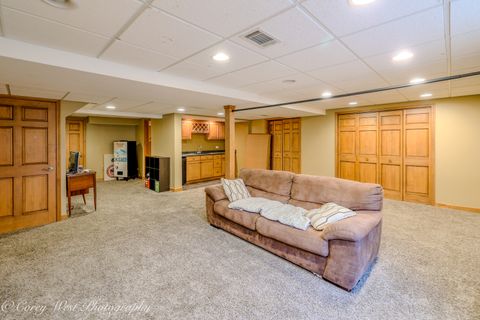 Tiny photo for 3049 Renard Lane, St. Charles, IL 60175 (MLS # 12593563)