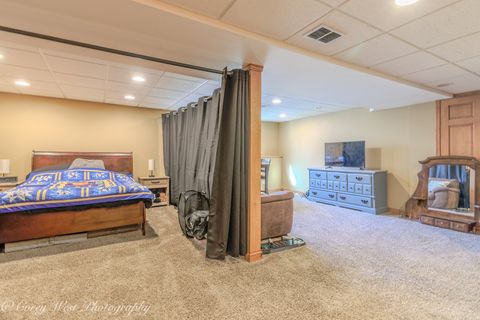 Tiny photo for 3049 Renard Lane, St. Charles, IL 60175 (MLS # 12593563)