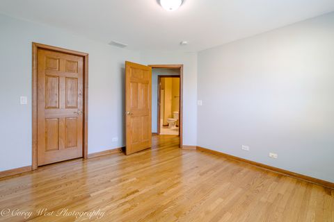 Tiny photo for 3049 Renard Lane, St. Charles, IL 60175 (MLS # 12593563)