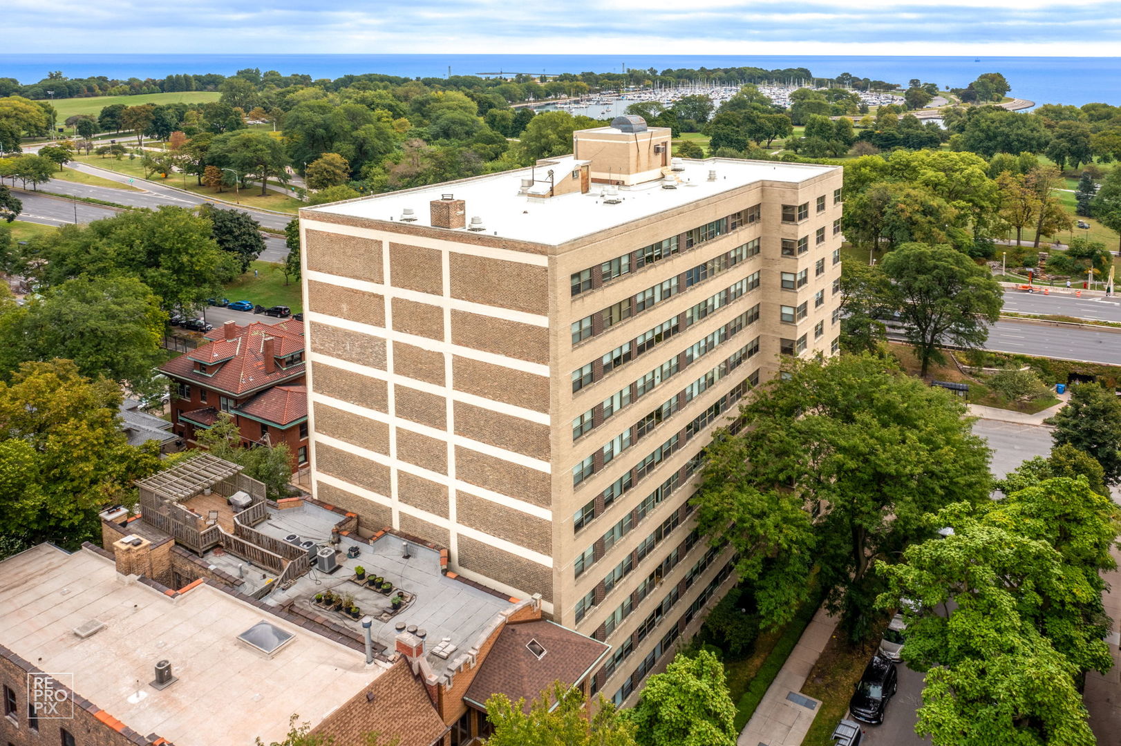 4200 N Marine Drive 602