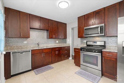 Tiny photo for 8932 S 85th Court, Hickory Hills, IL 60457 (MLS # 12619552)