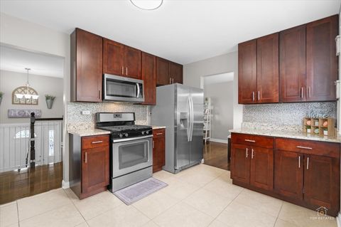 Tiny photo for 8932 S 85th Court, Hickory Hills, IL 60457 (MLS # 12619552)