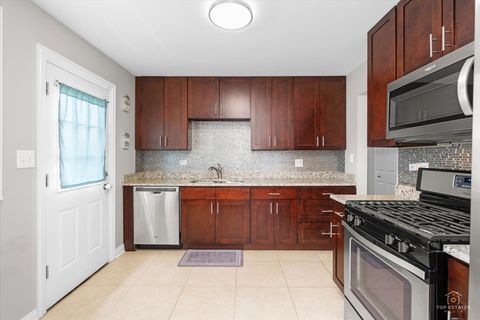 Tiny photo for 8932 S 85th Court, Hickory Hills, IL 60457 (MLS # 12619552)