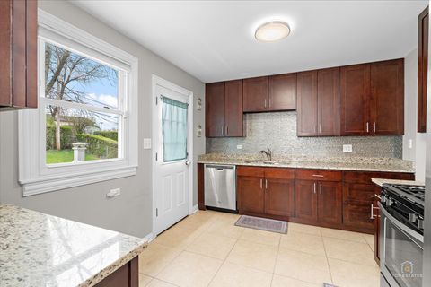 Tiny photo for 8932 S 85th Court, Hickory Hills, IL 60457 (MLS # 12619552)