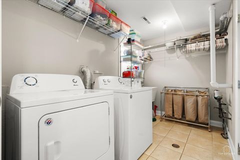 Tiny photo for 8932 S 85th Court, Hickory Hills, IL 60457 (MLS # 12619552)