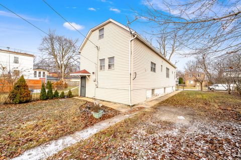 A home in Calumet Park