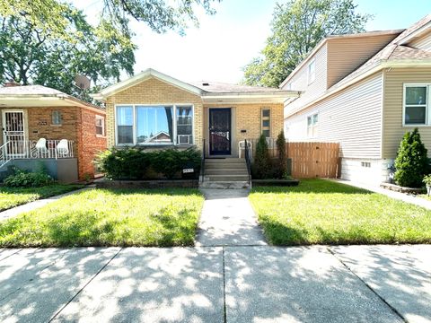 Photo of 12328 S Carpenter Street, Calumet Park, IL 60827 (MLS # 12445913) Photo of 12328 S Carpenter Street, Calumet Park, IL 60827 (MLS # 12445913)