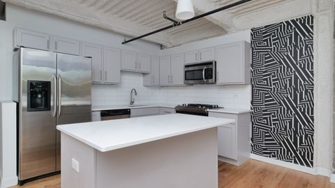 Tiny photo for 2545 S Dearborn Street #309, Chicago, IL 60616 (MLS # 12555000)