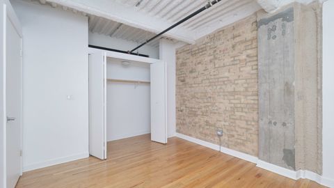 Tiny photo for 2545 S Dearborn Street #309, Chicago, IL 60616 (MLS # 12555000)