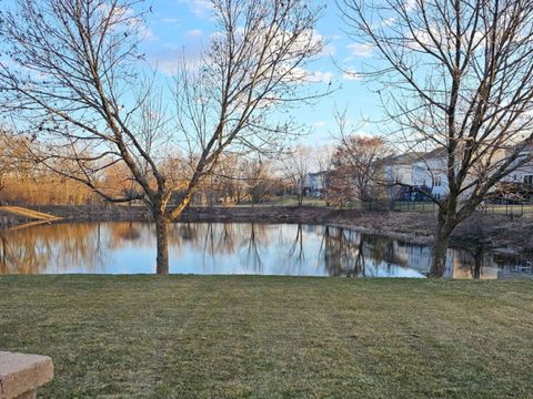 Tiny photo for 1575 McClellan Drive, Lindenhurst, IL 60046 (MLS # 12642574)