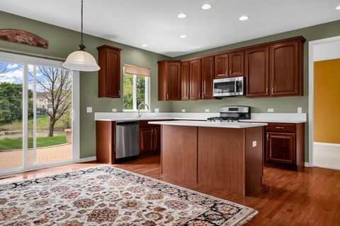 Tiny photo for 1575 McClellan Drive, Lindenhurst, IL 60046 (MLS # 12642574)