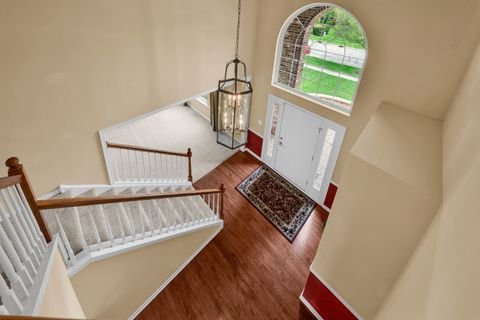 Tiny photo for 1575 McClellan Drive, Lindenhurst, IL 60046 (MLS # 12642574)