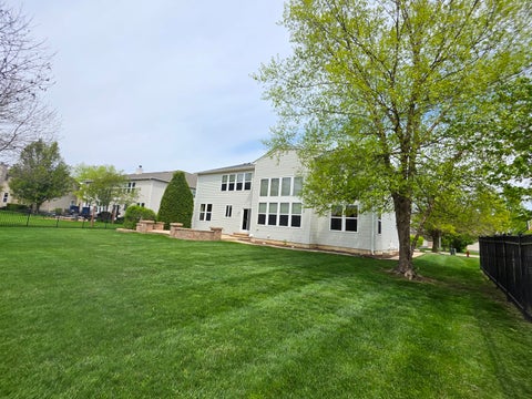 Tiny photo for 1575 McClellan Drive, Lindenhurst, IL 60046 (MLS # 12642574)