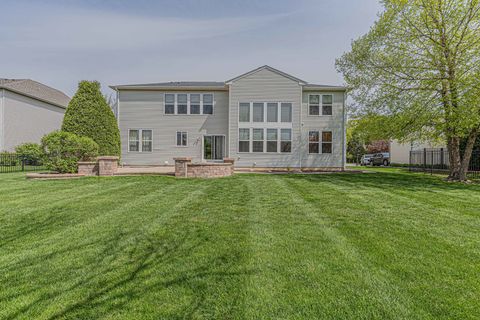 Tiny photo for 1575 McClellan Drive, Lindenhurst, IL 60046 (MLS # 12642574)