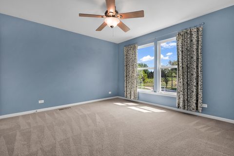 Tiny photo for 1575 McClellan Drive, Lindenhurst, IL 60046 (MLS # 12642574)