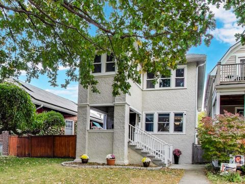 828 Wesley Avenue Oak Park IL 60304