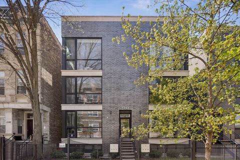 Photo of 1346 N Claremont Avenue #1N, Chicago, IL 60622 (MLS # 12621251)