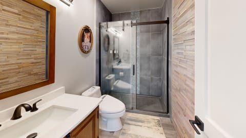 Tiny photo for 826 Fairmont Court, Des Plaines, IL 60018 (MLS # 12698665)