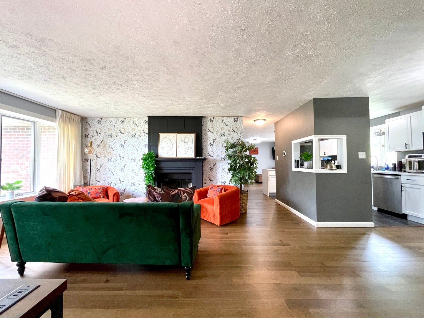 480 W Bethel Drive