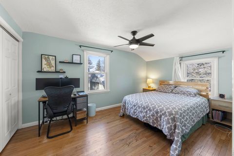 Tiny photo for 425 Wakeman Avenue, Wheaton, IL 60187 (MLS # 12556601)