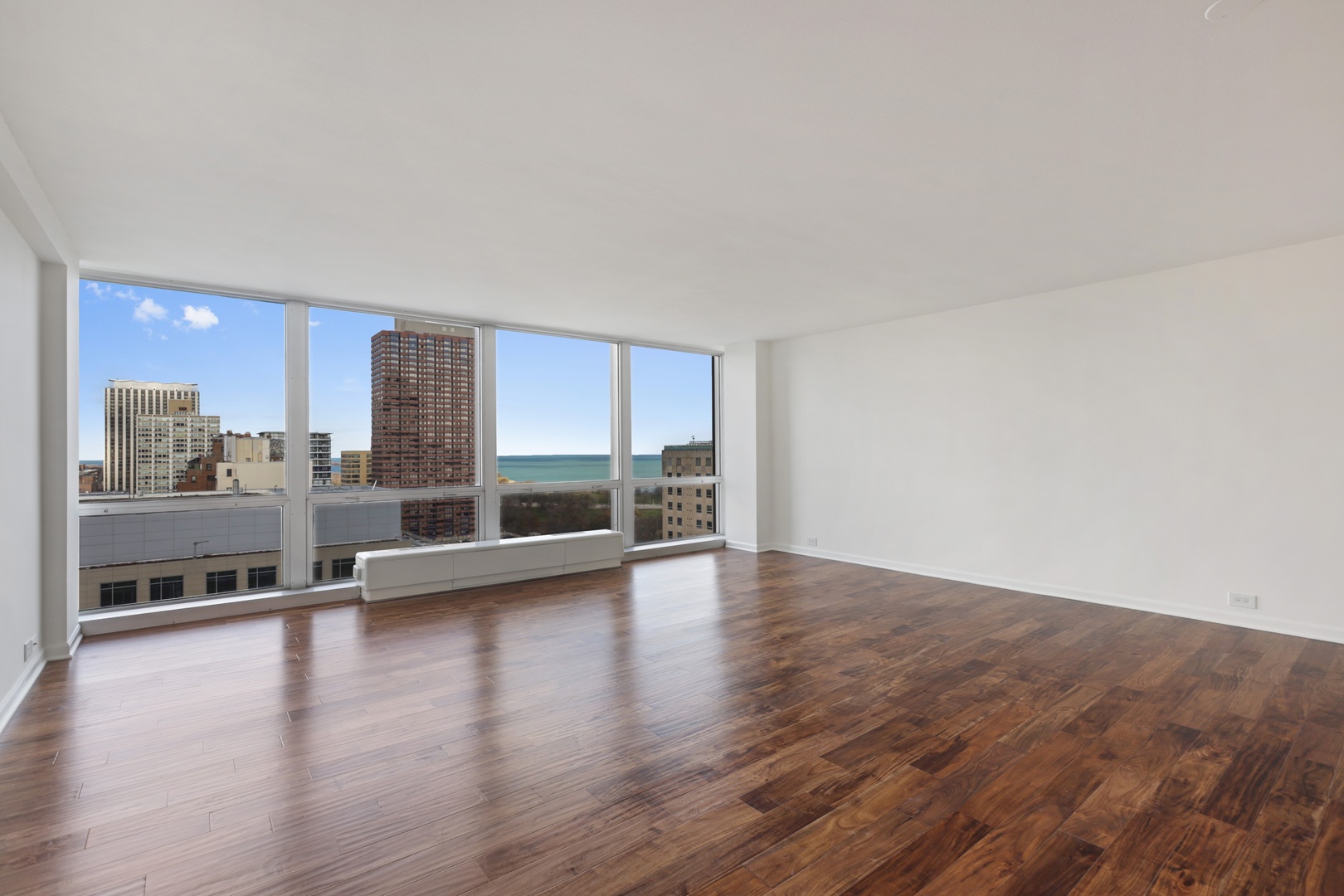 330 W Diversey Parkway 1806