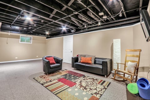 Tiny photo for 827 Hartford Drive, Gurnee, IL 60031 (MLS # 12661916)