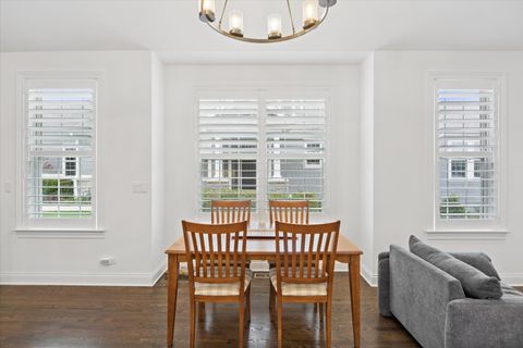 Tiny photo for 5531 Barton Lane, Hinsdale, IL 60521 (MLS # 12635772)