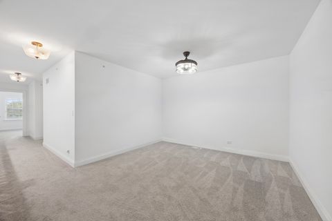 Tiny photo for 5531 Barton Lane, Hinsdale, IL 60521 (MLS # 12635772)
