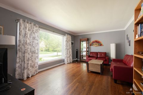Tiny photo for 18625 Homewood Avenue, Homewood, IL 60430 (MLS # 12663209)