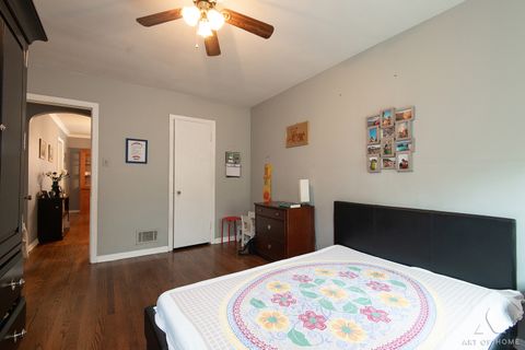Tiny photo for 18625 Homewood Avenue, Homewood, IL 60430 (MLS # 12663209)