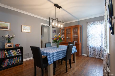 Tiny photo for 18625 Homewood Avenue, Homewood, IL 60430 (MLS # 12663209)